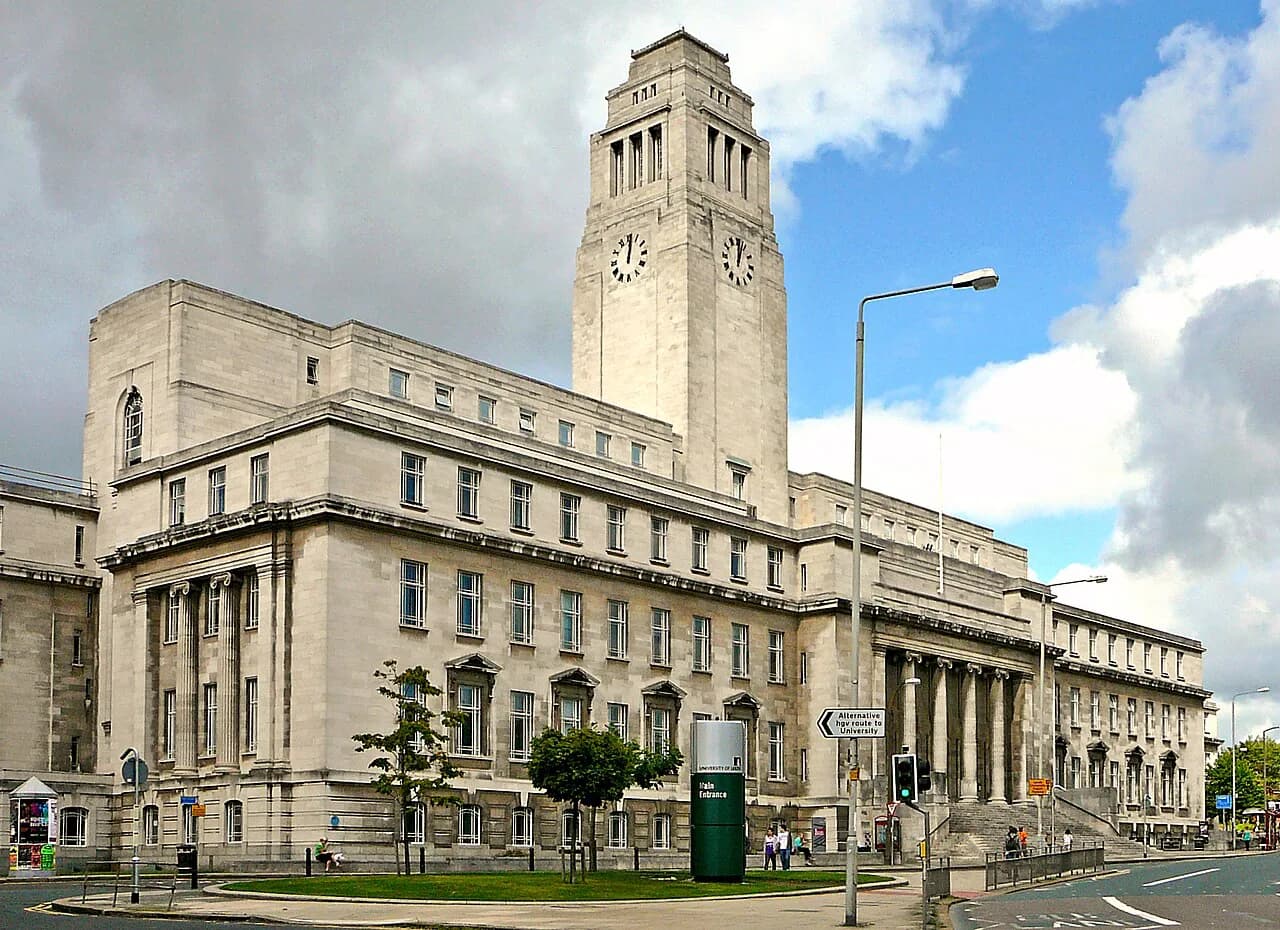 Best Pubs in Leeds: Historic Inns, Real Ale and Beer Gardens