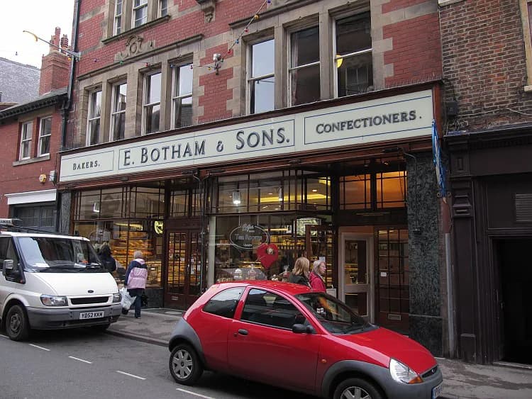 Botham's of Whitby: Shops, Tea Rooms and What to Try