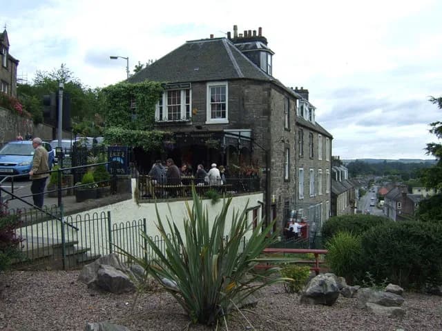 Castle Tavern Inverness: Real Ale Pub by the Castle