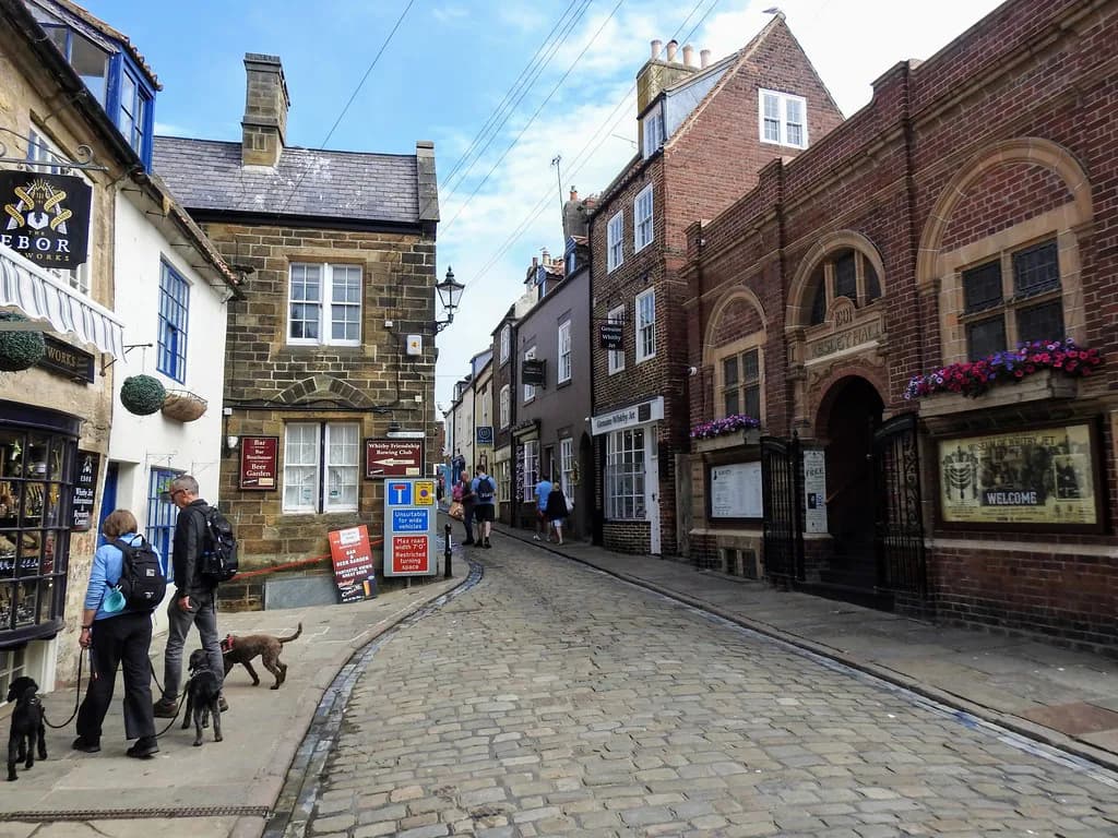 Oldest Pub in Whitby: The Historic Pubs Worth a Pint