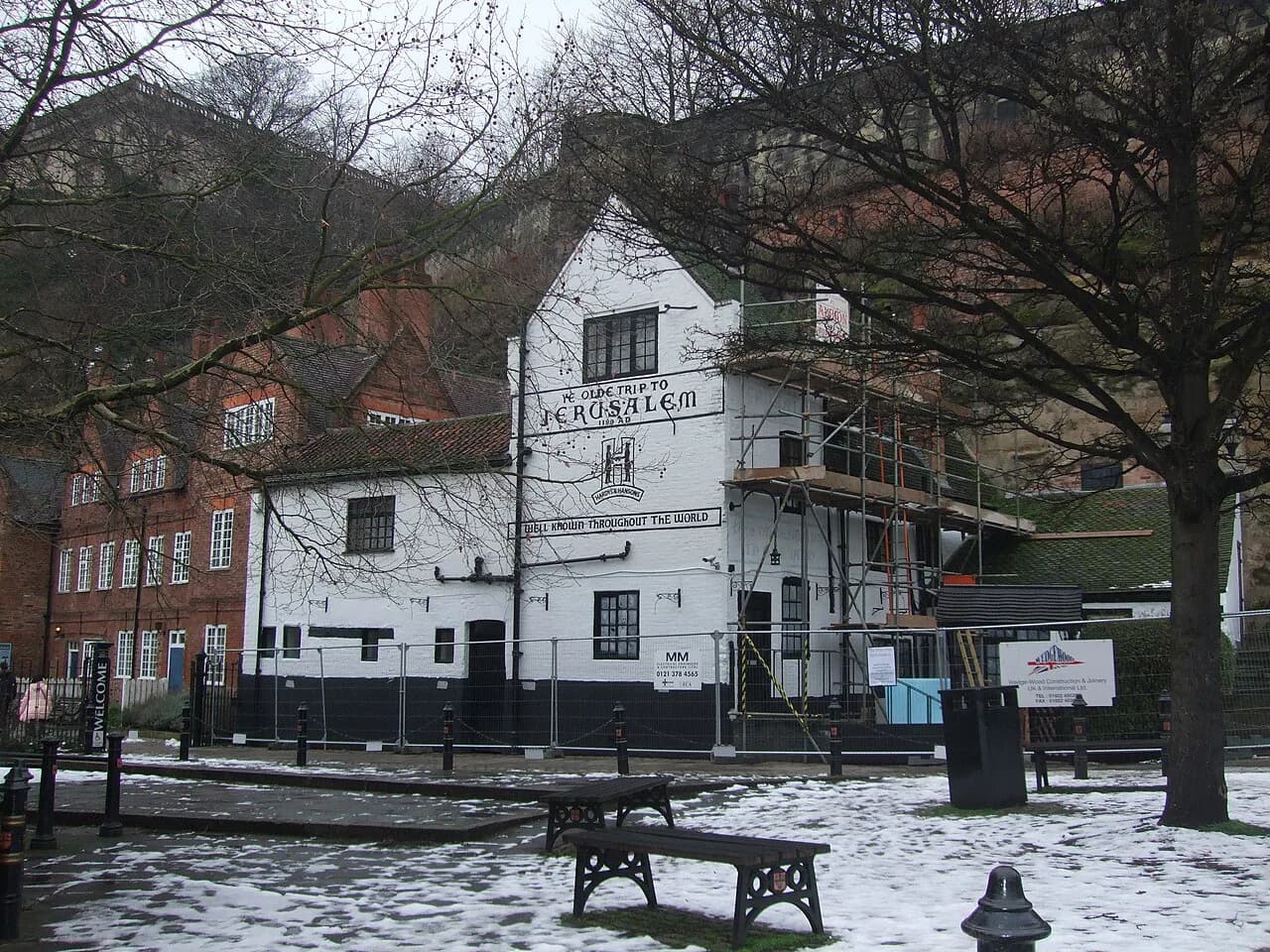 Nottingham Pubs and Food Landmarks: Pints and Plates