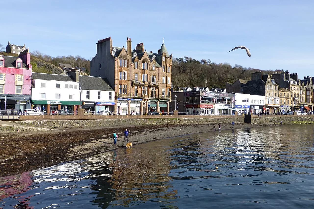 Indian Restaurants in Oban: The Curry Houses Worth Booking