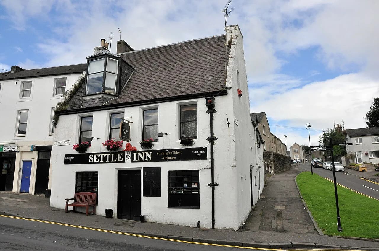 The Settle Inn, Stirling: A Pub Guide to the Old Ale-House