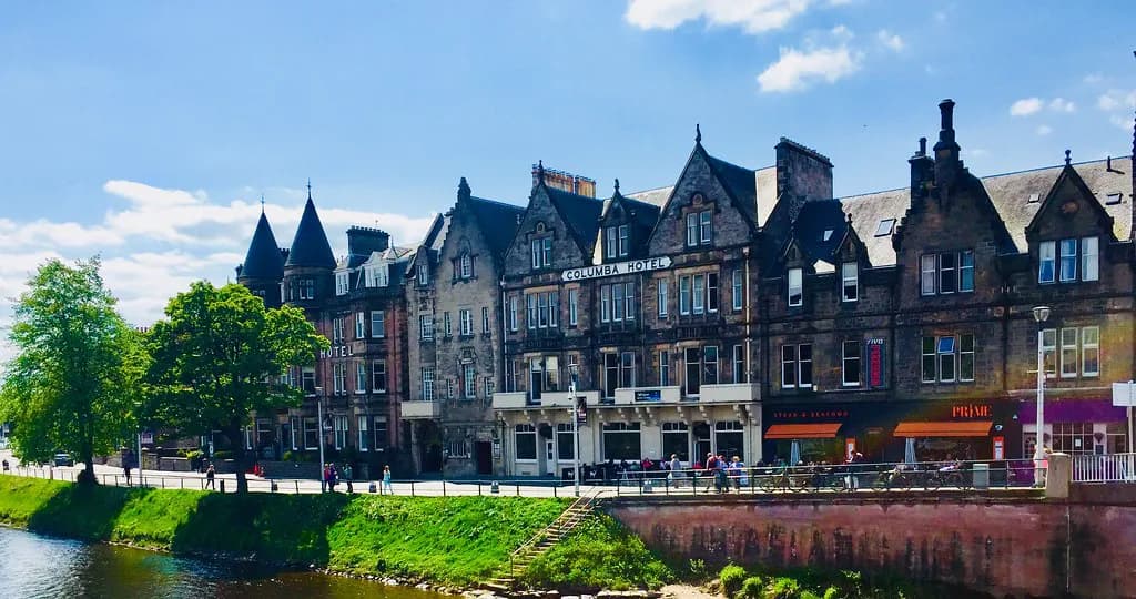 Vegan Restaurants in Inverness: Where to Eat Plant-Based