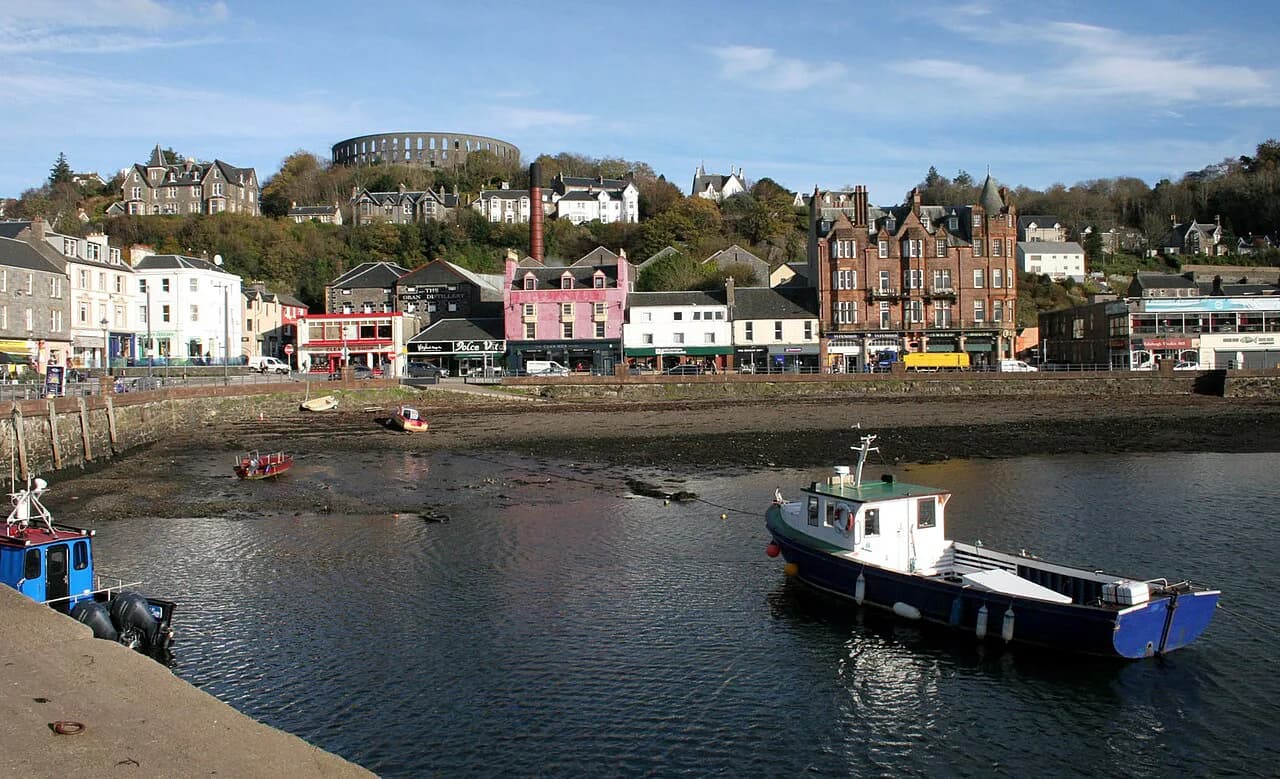 Oban Distillery: A Practical Guide to Visiting and Tasting