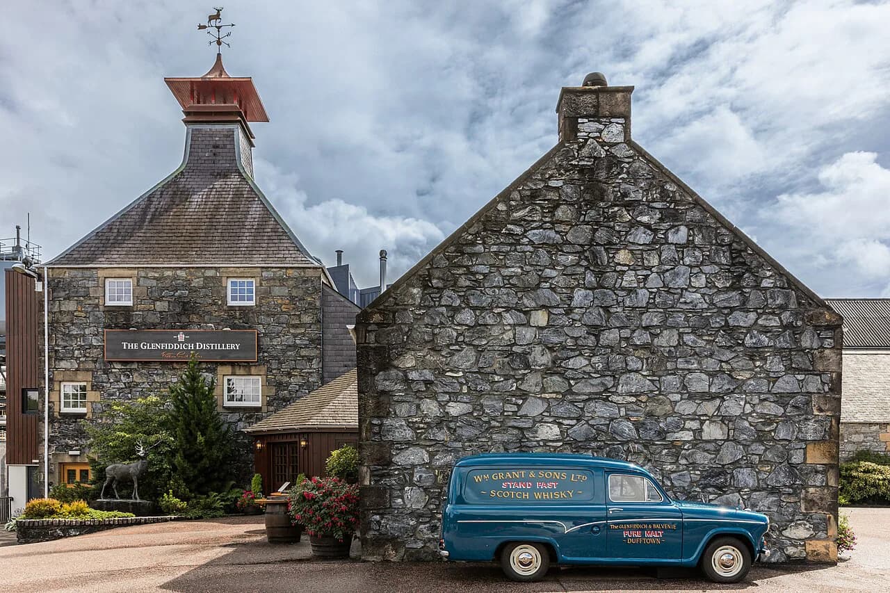 Speyside Distilleries: A Practical Guide to Visiting