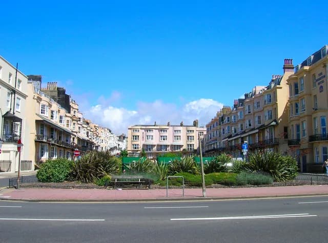 Best Sunday Roast in Brighton: Pubs Worth Booking
