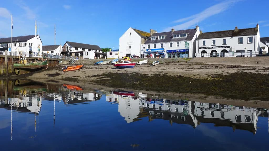 Distillery Ullapool: Whisky, Gin and Where to Drink It