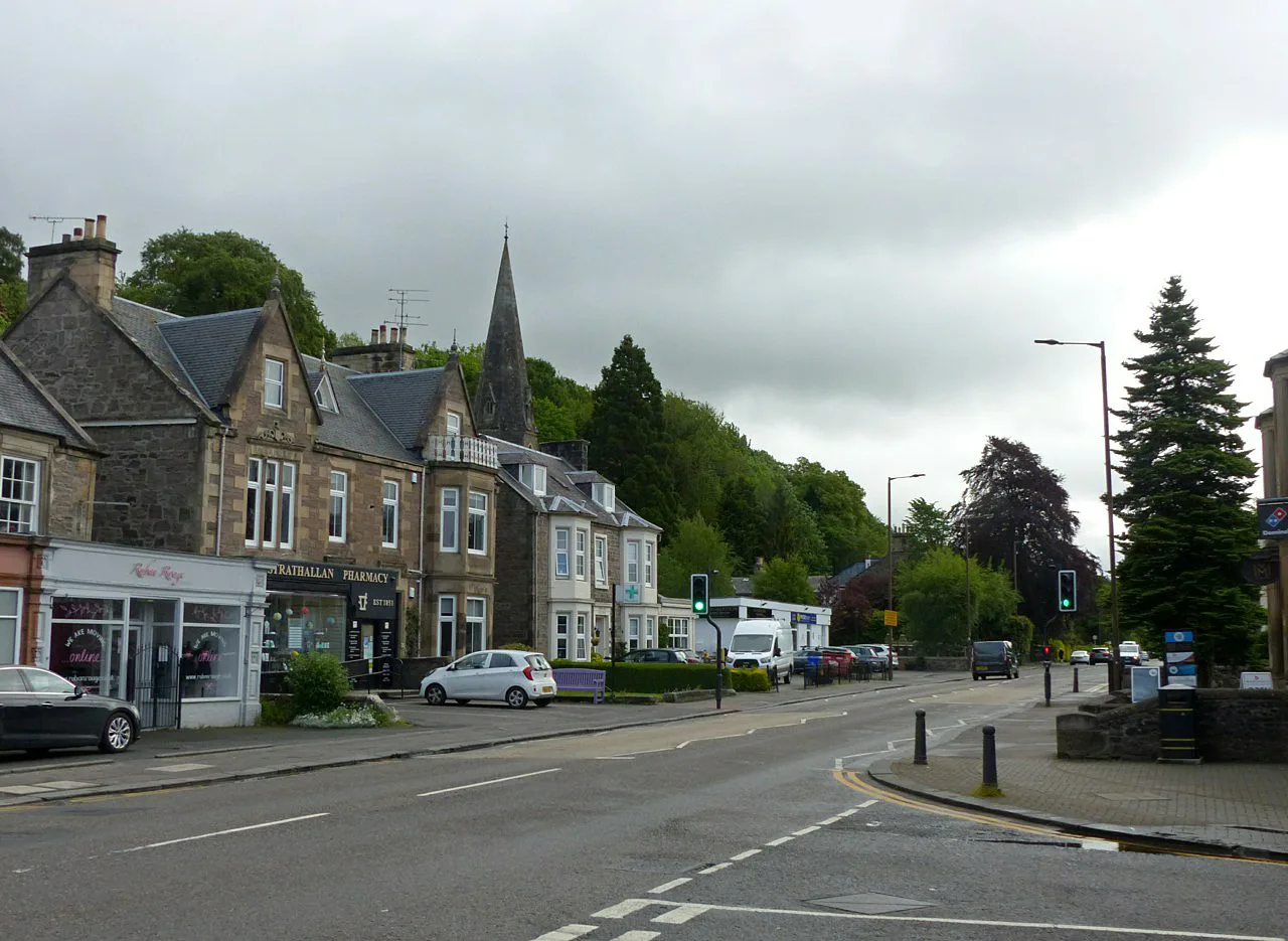 Henderson Street, the main street of Bridge of Allan.