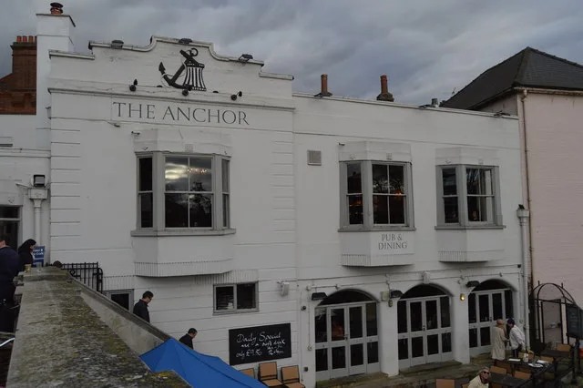 The Anchor pub beside the river in Cambridge.