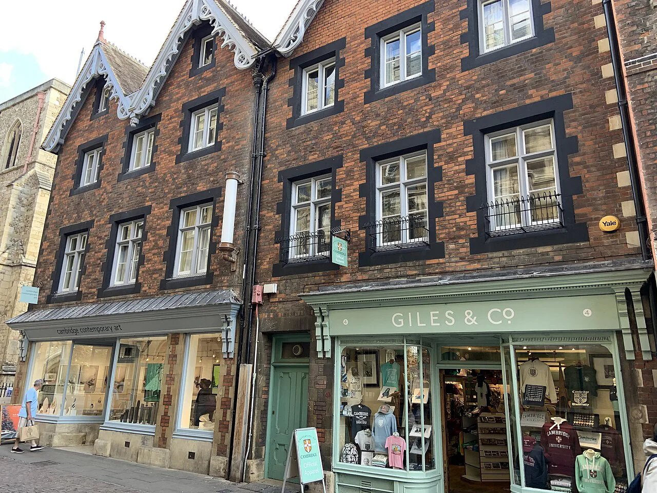 Shops at 4-6 Trinity Street, Cambridge.