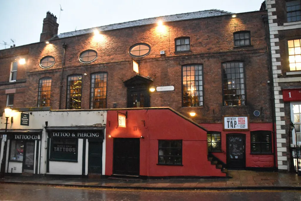 The Brewery Tap pub in Chester at dusk.