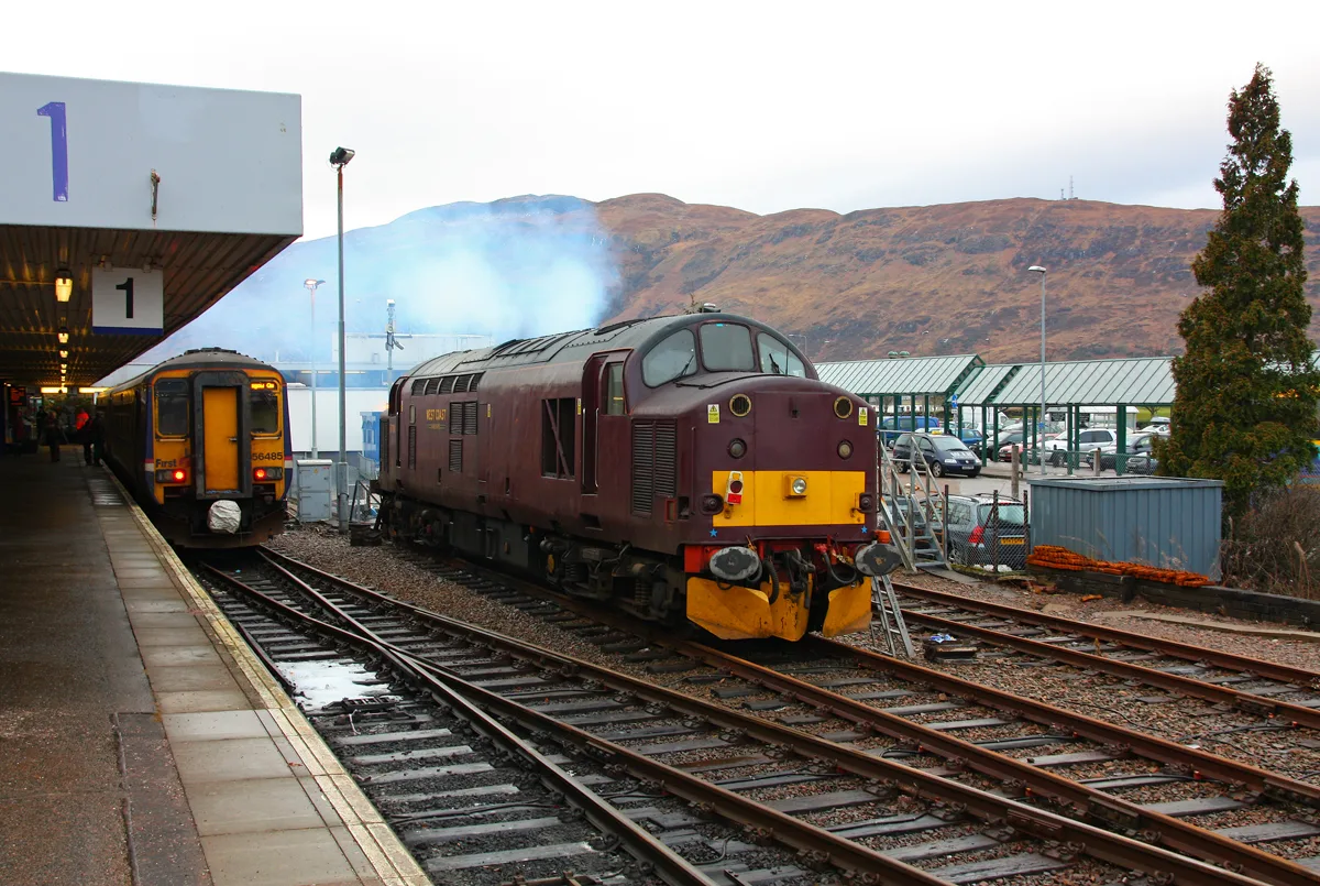 Trains at the platforms of Fort William railway station.