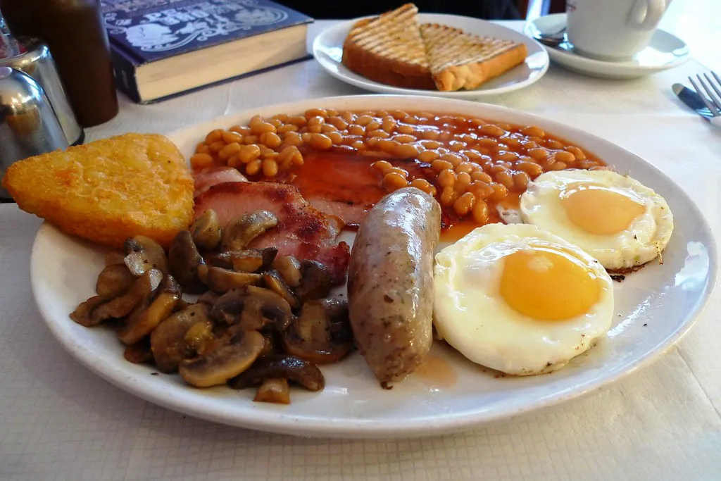 A full English breakfast at Nonno Lino Italiano on Goodge Street, London.