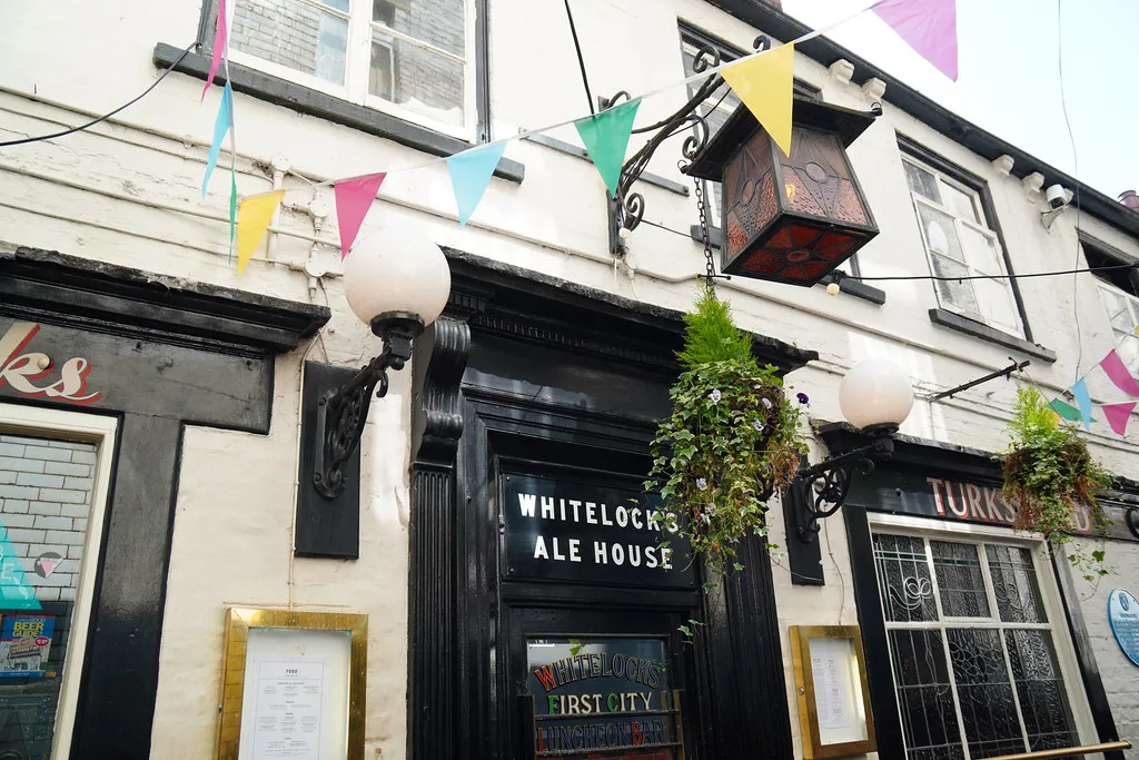 Whitelock's Ale House in Turk's Head Yard, Leeds.
