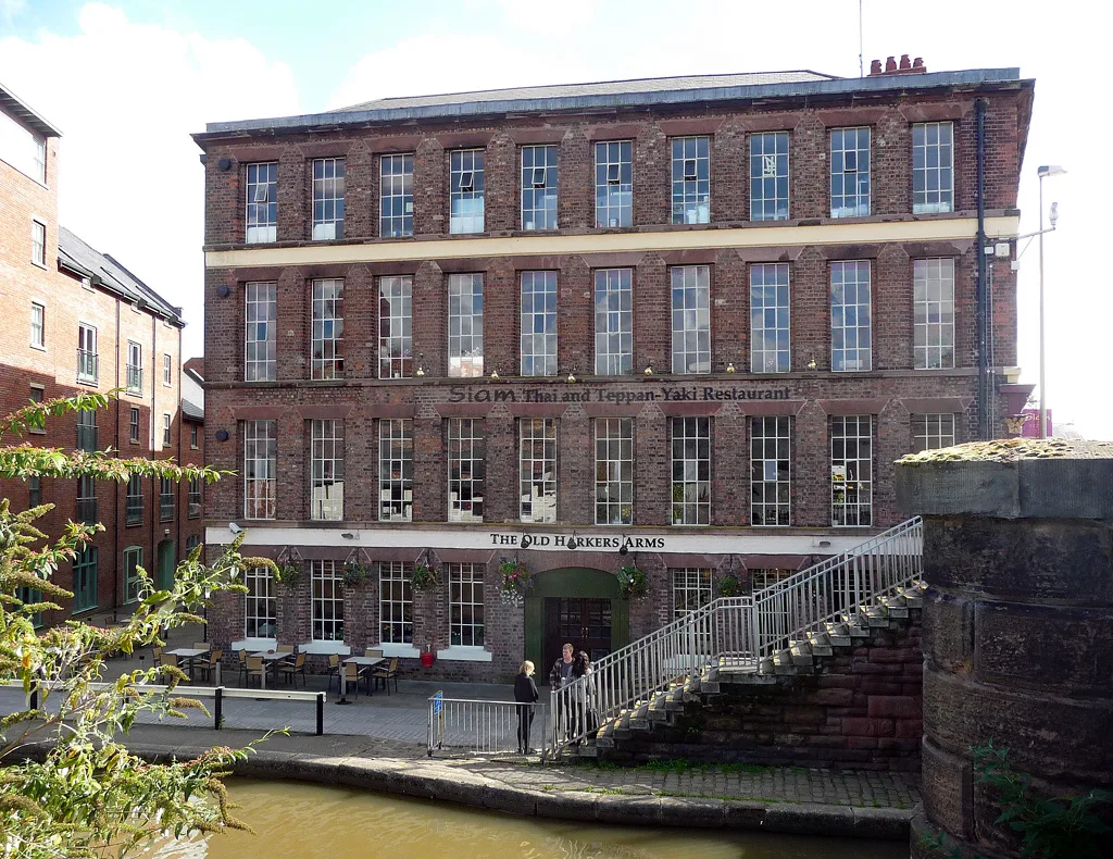 The Old Harkers Arms beside the canal on Russell Street, Chester.