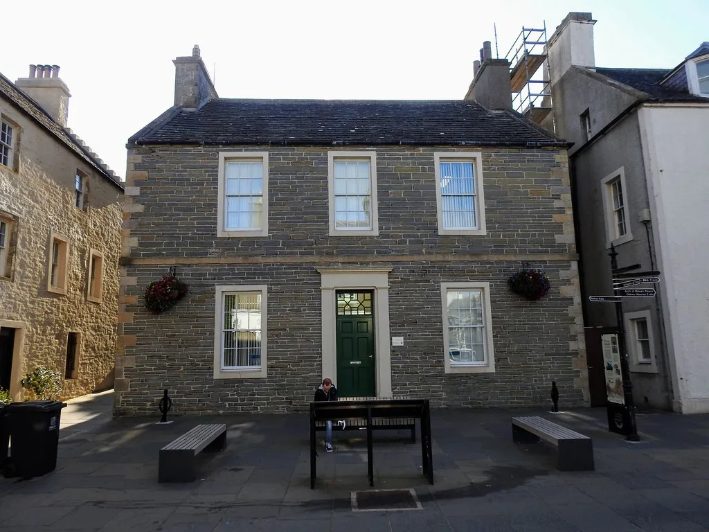 Early 19th-century house at 4 Broad Street, Kirkwall.