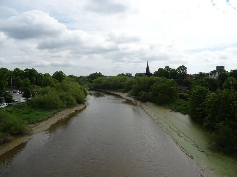 The River Dee winding past Chester.
